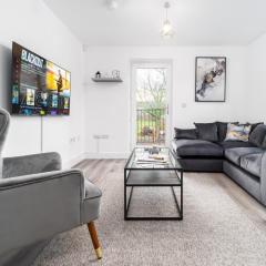 The Marson's Collection - 2 Bedroom Apartment - Balcony - Secure Parking - 4MC