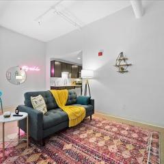 CozySuites Historic 1BR, Downtown Pittsburgh