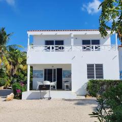Ocean Teal Villa Marazul