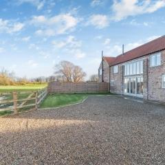4 Bed in Howden 93496