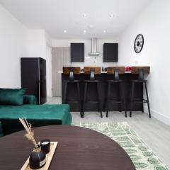 New Cardiff Bloc Exclusive Apartments By Prime Stays - Shops and Parking - Great for Groups and Families