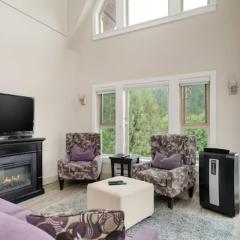 Harrison Lake Pets Welcome-3BR Penthouse Suite