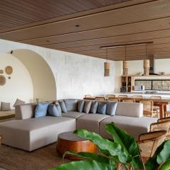 Jaden Hill Mountain City View Villa 8 bedrooms with a private heated swimming pool and a movie room
