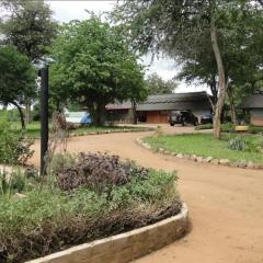 Hippo Paradise Lodge and Campsites