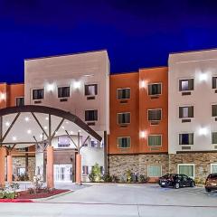 Del-Mar Airport Inn & Suites