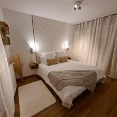 La Boheme- Free Parking-Paris-Disneyland-Easy Check-in- Netflix