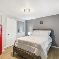 Charming Retro Property #3!