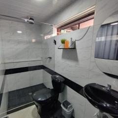 Habitaciones con baño privada Quiroga