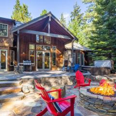 Stunning 3 Bedroom Mountain Home with Grand Outdoor Amenities