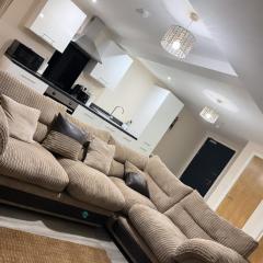 Luxury 2 bedroom Apartment in Manchester City Centre - FREE Parking