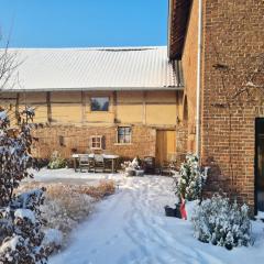 Vakantiewoning in monumentale boerderij met yurt