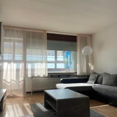 Ruhige 2-Zimmer-Wohnung für 1 - 4 Personen nahe Würzburg von privat