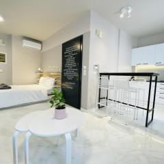 Luxury Studio in Historical Center, Syntagma-Plaka