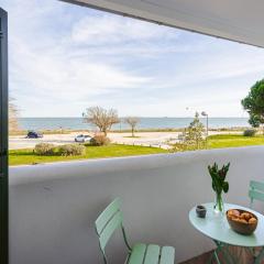Le Phare, Studio vue mer
