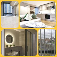 MPL Luxury City Apartments - Free Netflix & Prime - First Direct Arena- Trinity Shopping - Sleeps 3-4