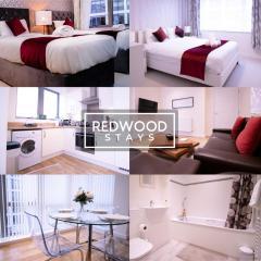 Festival Place, Modern Town Center Apartment, Perfect for Contractors & Families, FREE Parking & WiFi by REDWOOD STAYS