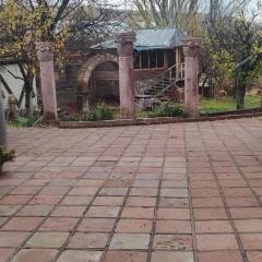 Stone Art Guest House & Camping