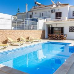 Villa Dogueno- Privat Pool & Privacy & Albufeira Center