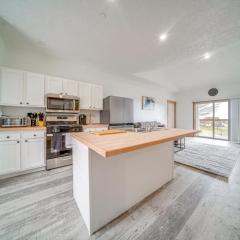 4 Mi to Lake Erie Access Condo on the Greens