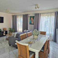 A&F Cottage with pool n braai