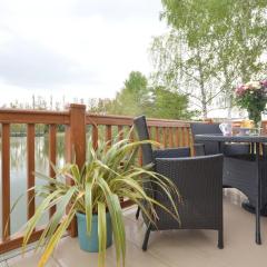 2 Bed in Tattershall Lakes 50360