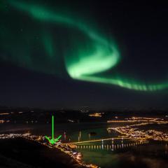 Senja, 2 BR apartment, surrounded by the northern lights and the midnight sun