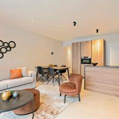 Huswell - Unique apartment in the city-center of Knokke