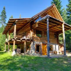 Cozy Easton Cabin with Wenatchee Natl Forest Views!