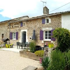 Les Gîtes de la Roche Élie. Chez Léonie