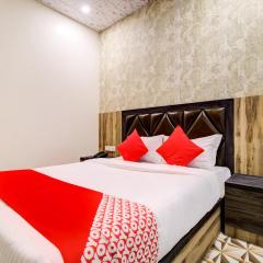 OYO Flagship Hotel Qubic