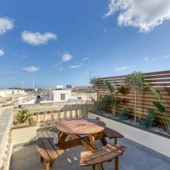 Stunning 3BR Townhouse with Private Rooftop Access by 360 Estates