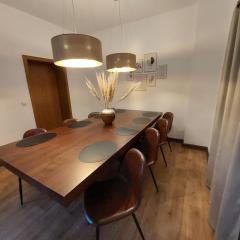 Cozy Home, 7 Beds, WiFi, Kitchen, Balcony, Bielefeld Center