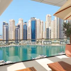 Luxury living at Vida Marina & Yacht Club