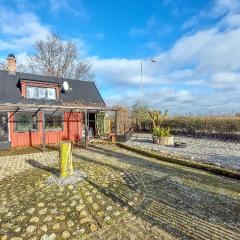 Beautiful Home In Lddekpinge With Kitchen