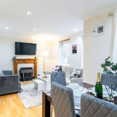 Livestay-Chic 3-Bed Mews Townhouse in St John's Wood