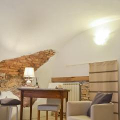 DEMIVIE GUESTHOUSE