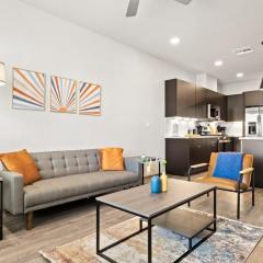 Stunning Westgate CozySuites by stadium with pool 8
