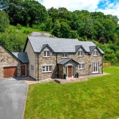 5 Bed in Bwlch BN318