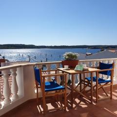 F98. Vistas al mar en Fornells!