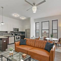 2BR Comfy and Roomy Apt in Chicago - Del Prado 1013