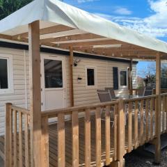 Mobil-Home en camping****