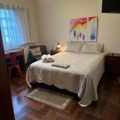 Quarto com Linda Vista em Casa Alto Padrao Jd Marajoara