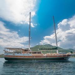 Traditional Sailing Yacht