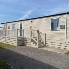 49 Bayside Cove Pevensey Bay Holiday Park