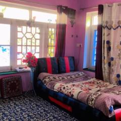 Habib Guest House (Gulmarg)