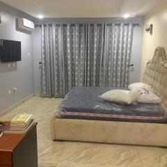 3 bedroom furnished apartment for rent