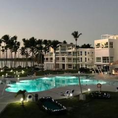 Gourgeous 2 bedroom Beach Apt Playa Nueva Romana