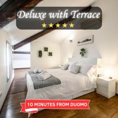 10 minutes from Duomo with private terrace