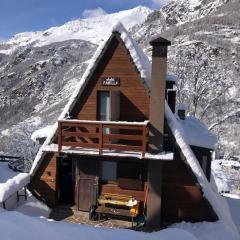 Chalet charme vista panoramica sauna idromassaggio (Chalet Fanella)