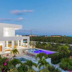 Entire Villa in Providenciales, Long Bay Beach, Turks and Caicos Islands